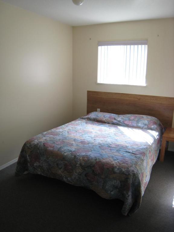 Fraser Bridge Inn And Rv Park Quesnel Phòng bức ảnh